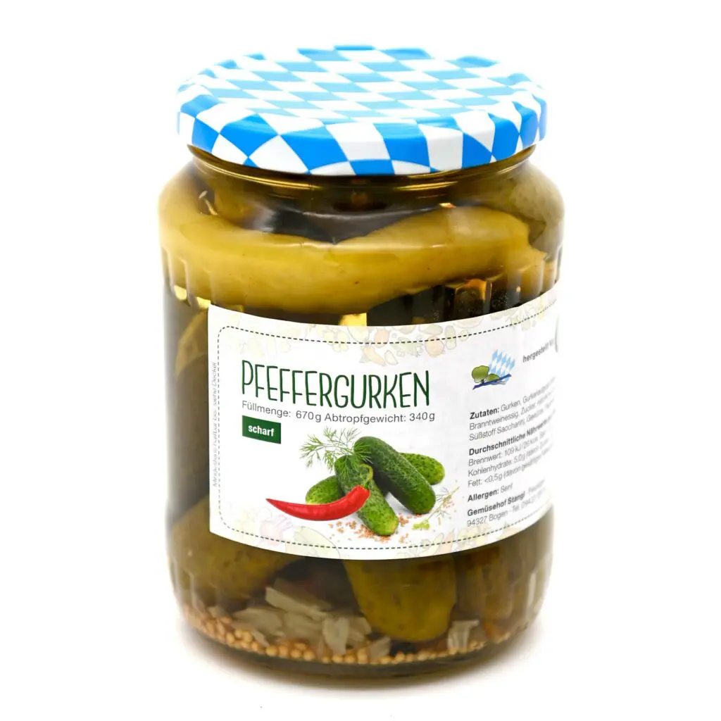 Pfeffergurken im Glas mit Bayerndeckel