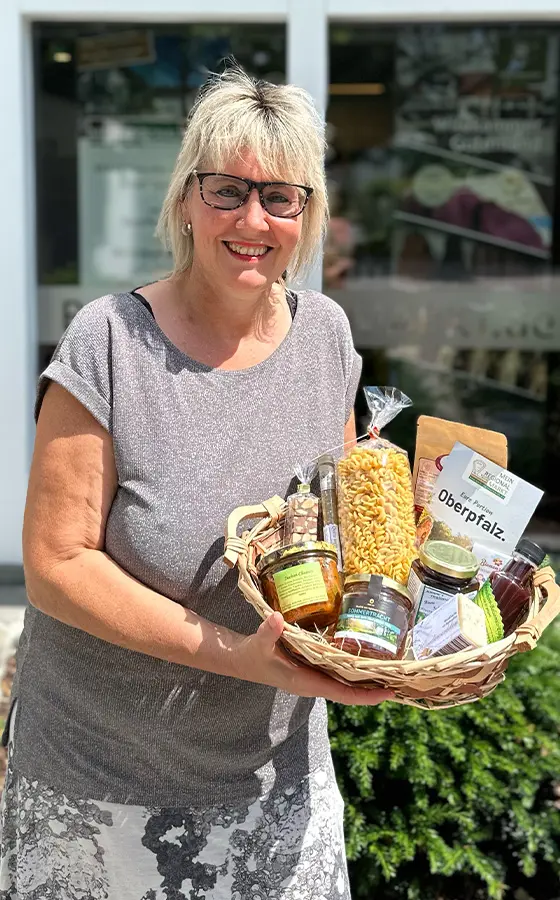 Mein Regionalmarkt Mitarbeiterin, Jasmin